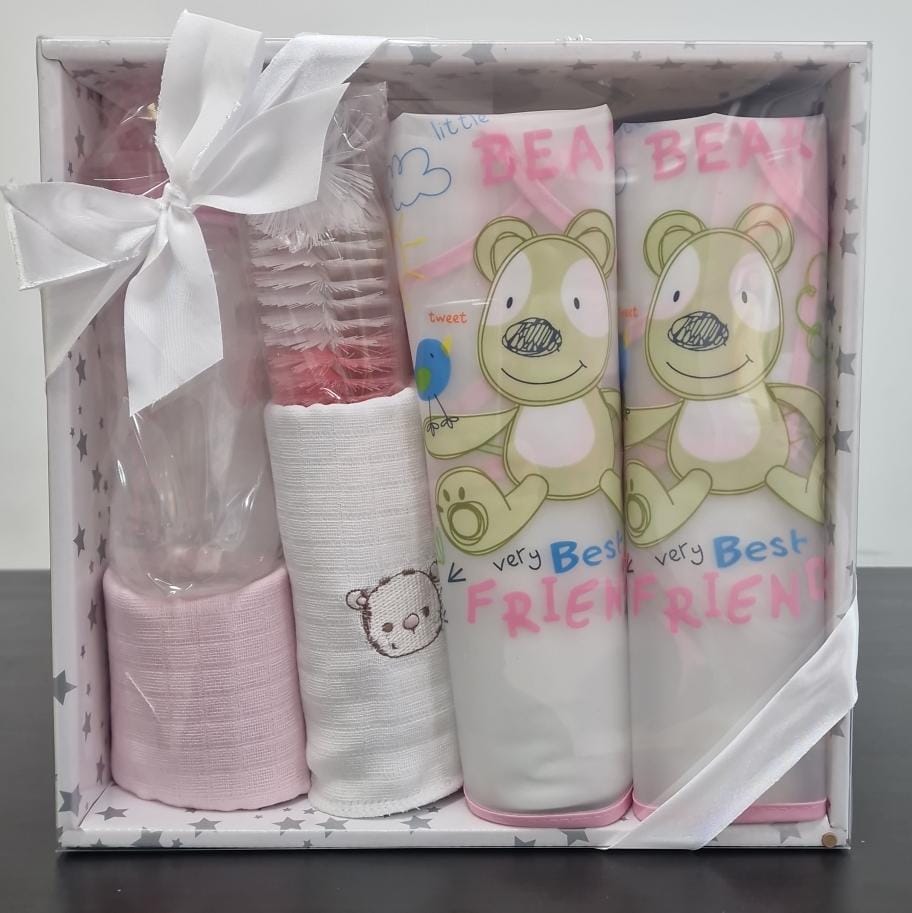 Kit Cuidados Bebé 6 Peças - Babetes + Fraldas + Escova + Biberão