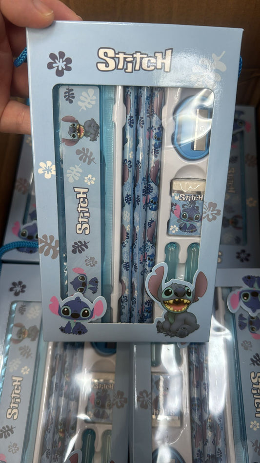 Conjunto Escolar Stitch Disney 4 Peças - Lápis + Borracha + Afia + Régua
