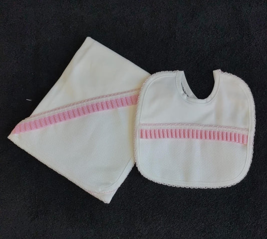 Conjunto Babete + Fralda Personalizável - 100% Algodão