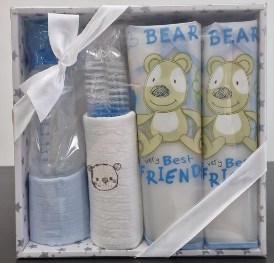 Kit Cuidados Bebé 6 Peças - Babetes + Fraldas + Escova + Biberão